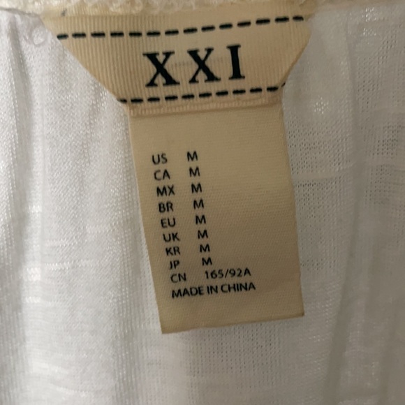 Off white forever 21 blouse - Picture 3 of 3